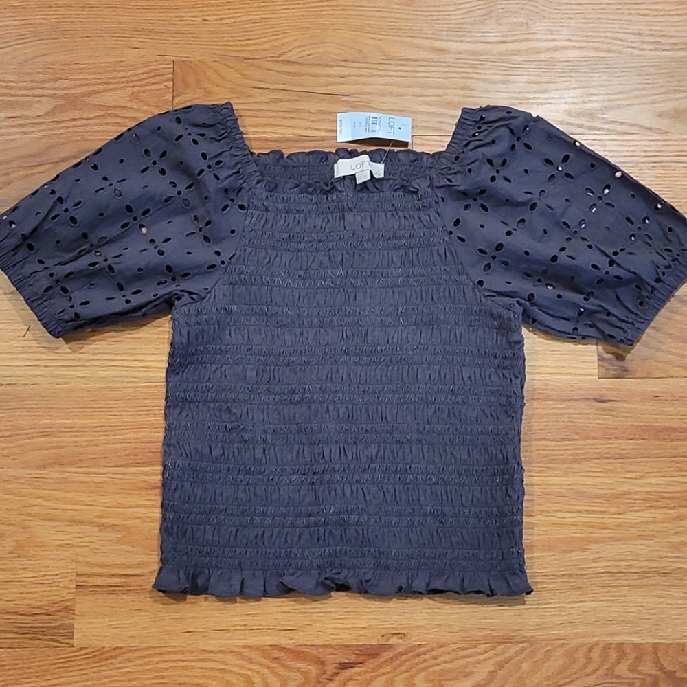 NWT Eyelet Smocked Puff Sleeve Top sz XSP